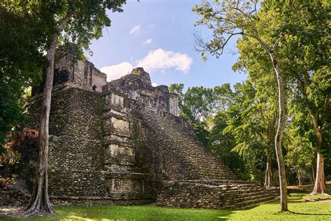 dzibanche mayan ruins|Dzibanche Mayan Ruins